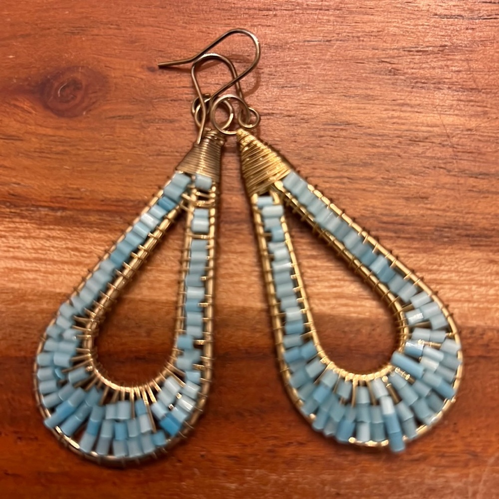 Cache Gold Wire Dangle Earrings - image 5